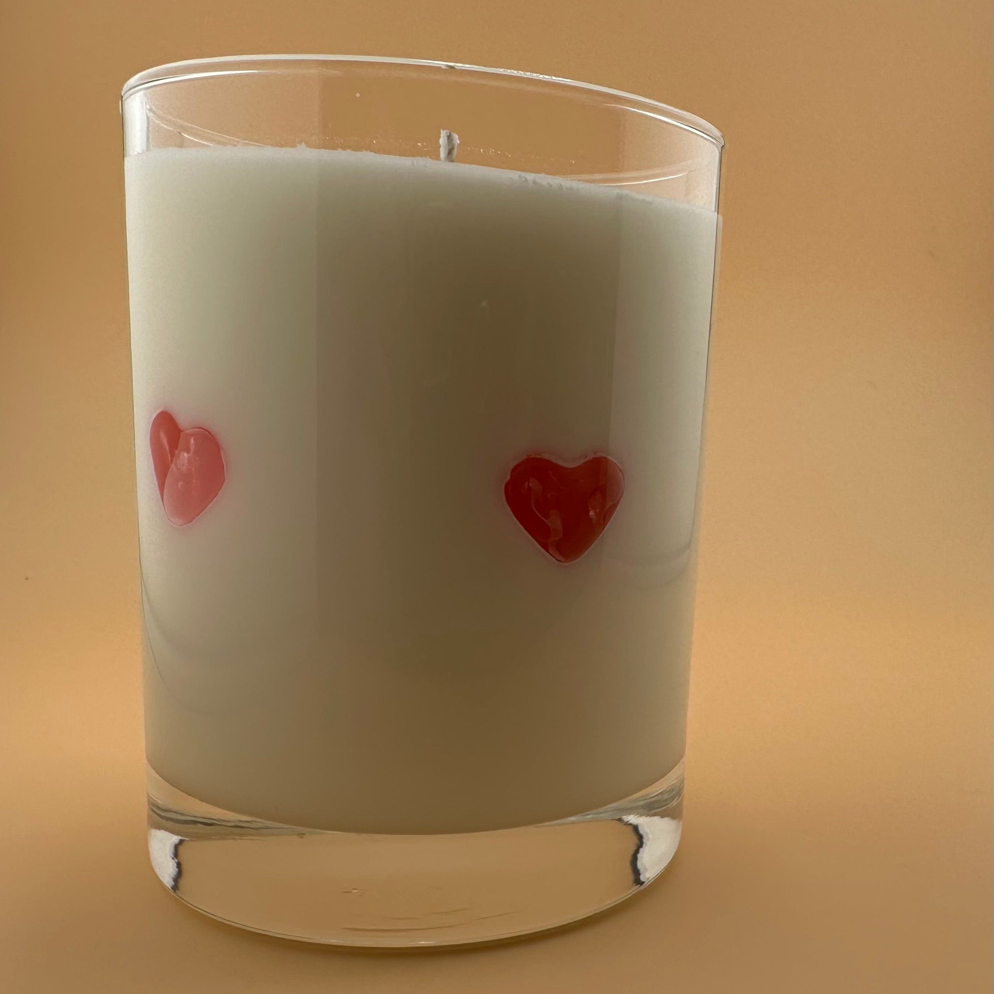 Jelly Hearts Large Weighted Glass Tumbler Soy Wax Candle With Gold Lid