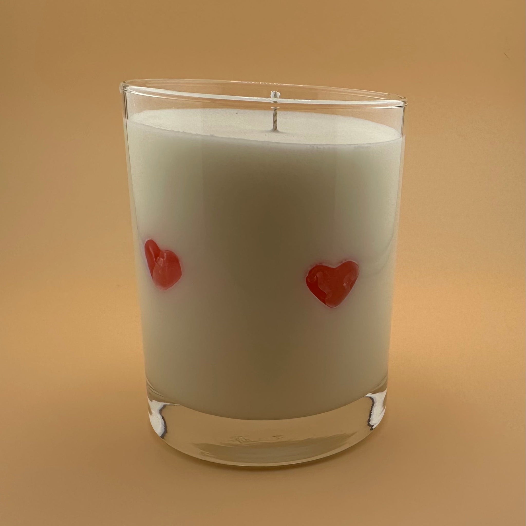Jelly Hearts Large Weighted Glass Tumbler Soy Wax Candle With Gold Lid